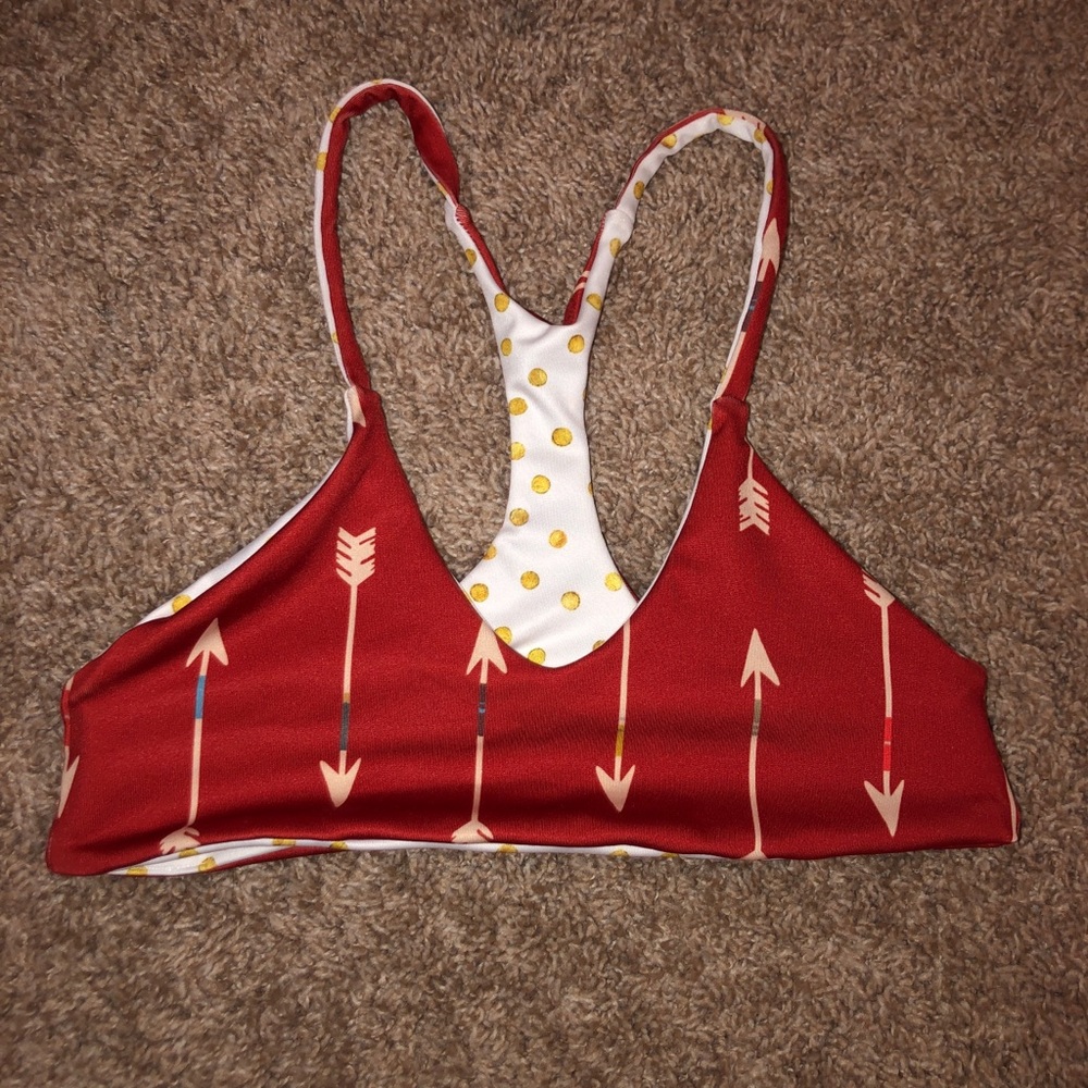 Swimsuit top: SUPER CUTE AND UNIQUE